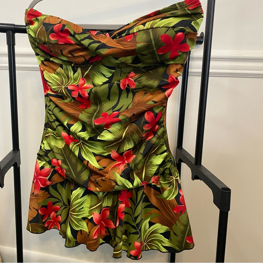 White Stag One Piece Tropical print strapless swimsuit